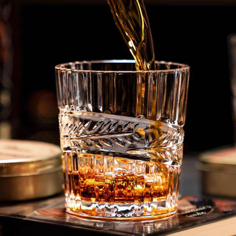 Reliëf Whiskyglas Hoogwaardig  - Wine Beer And Spirit recensie en prijs