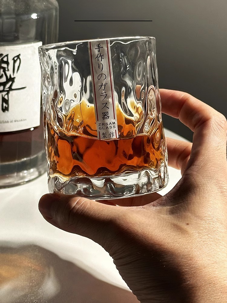 Handgemaakte Vietnamese glazen - Wine Beer The Whiskey recensie en prijs
